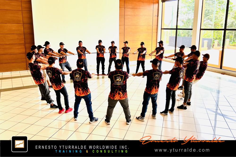 Bogotá - Colombia Talleres de Cuerdas | Team Building Empresarial