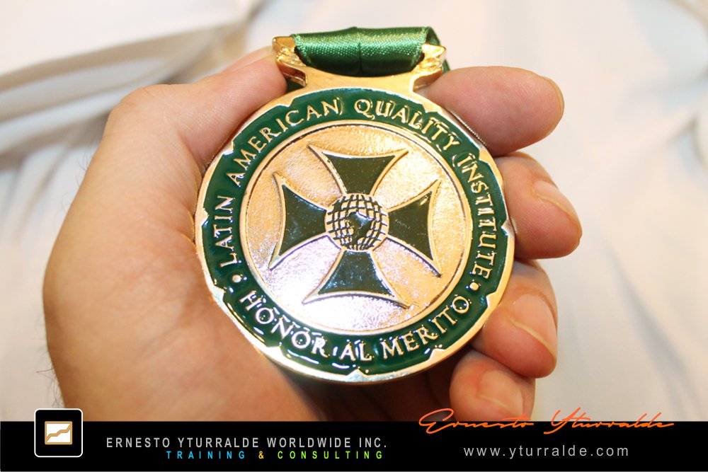 Bogotá - Colombia Talleres de Cuerdas | Team Building Empresarial